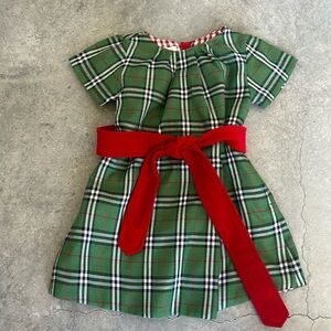 Adorable little girls plaid Christmas dress size 4